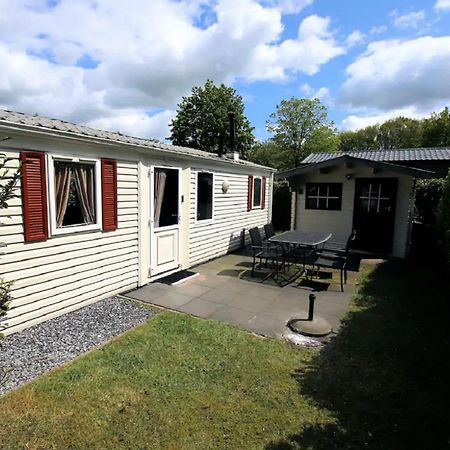 Charmante Woning Op Rustig Park Met Fietsen Epe Exterior foto